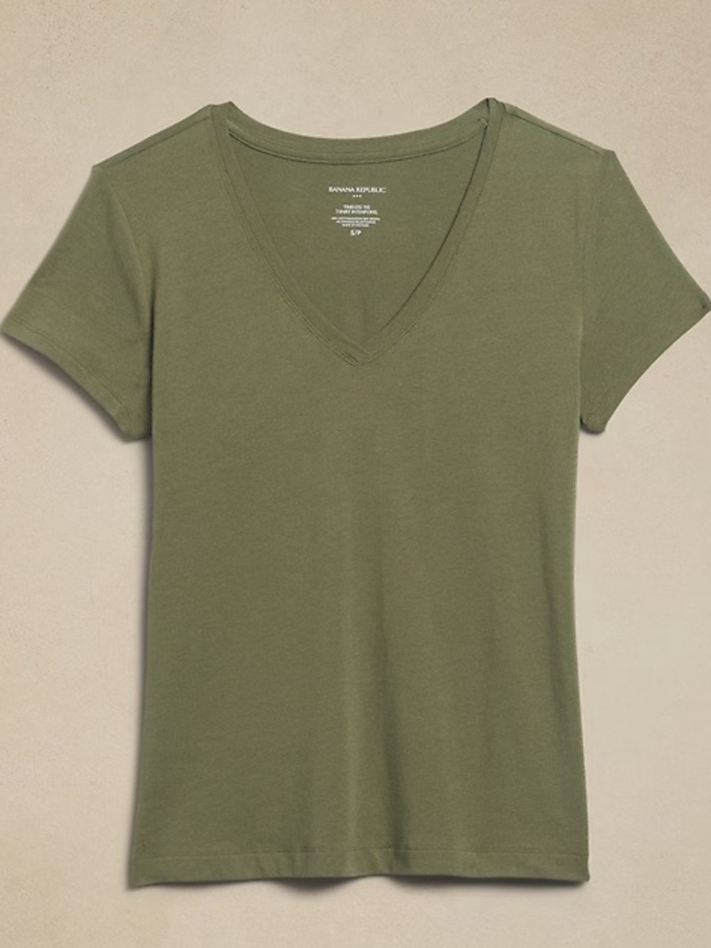 NWT Banana Republic V Neck Timeless Tee Shirt - Olive Green